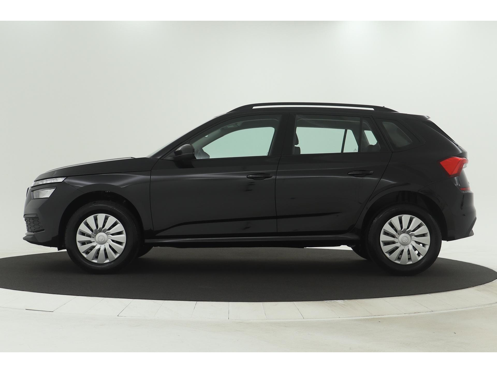 Škoda - Kamiq 1.0 TSI 110 6MT Active - 2023