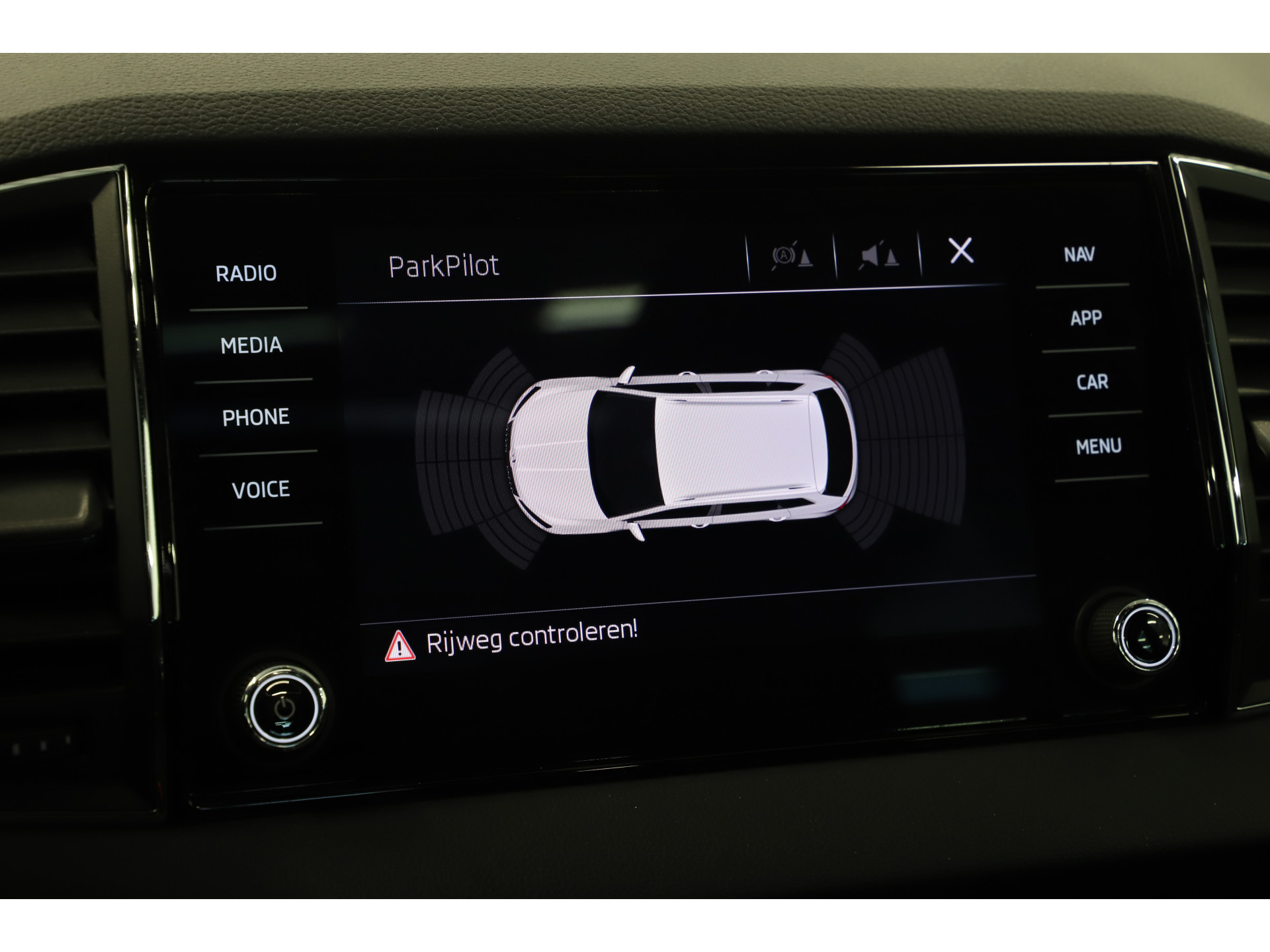 Škoda - Karoq 1.5 TSI 150pk DSG Sportline Business - 2020