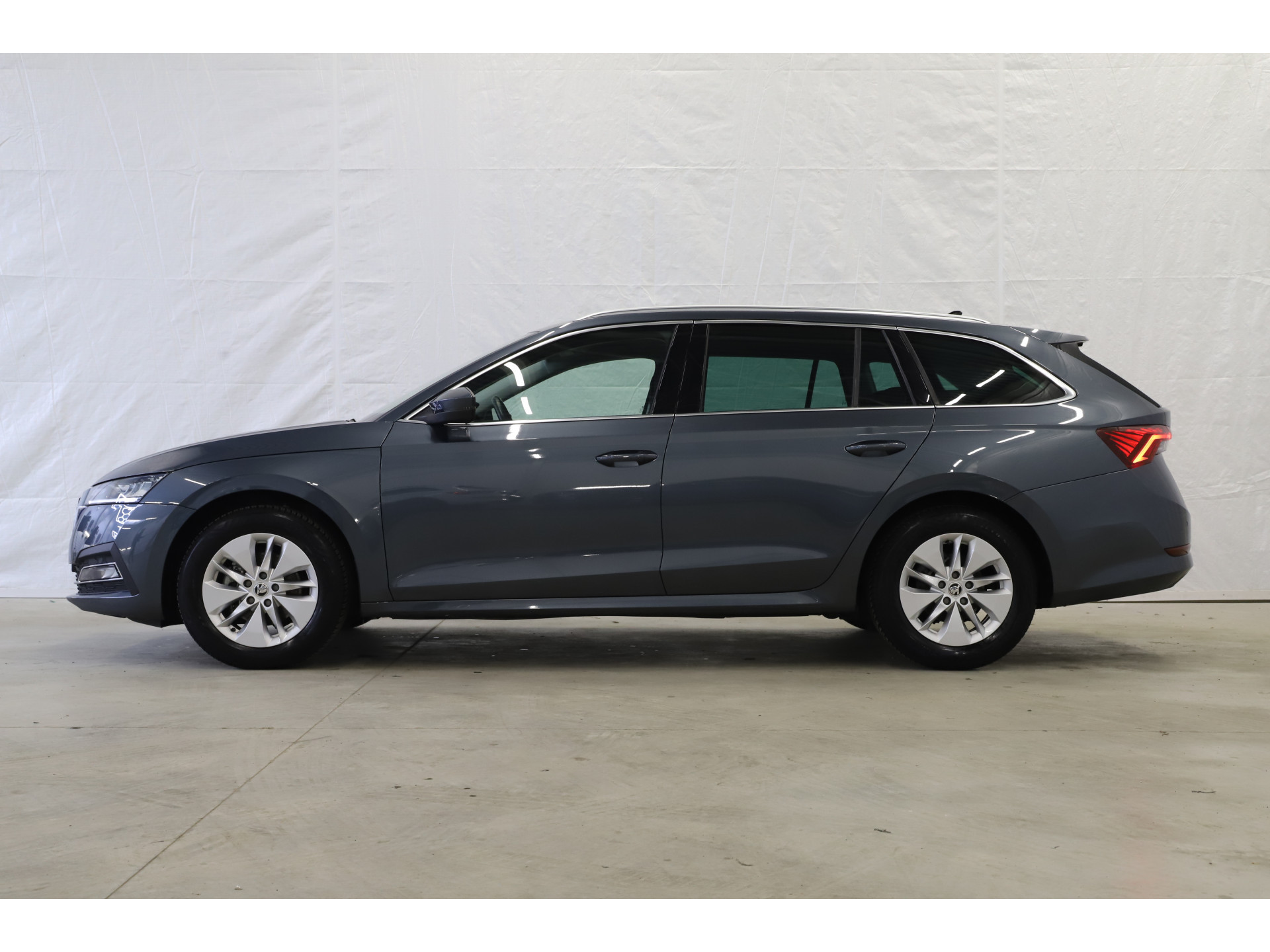 Škoda - Octavia Combi 1.0 e-TSI 110pk DSG Business Edition - 2021