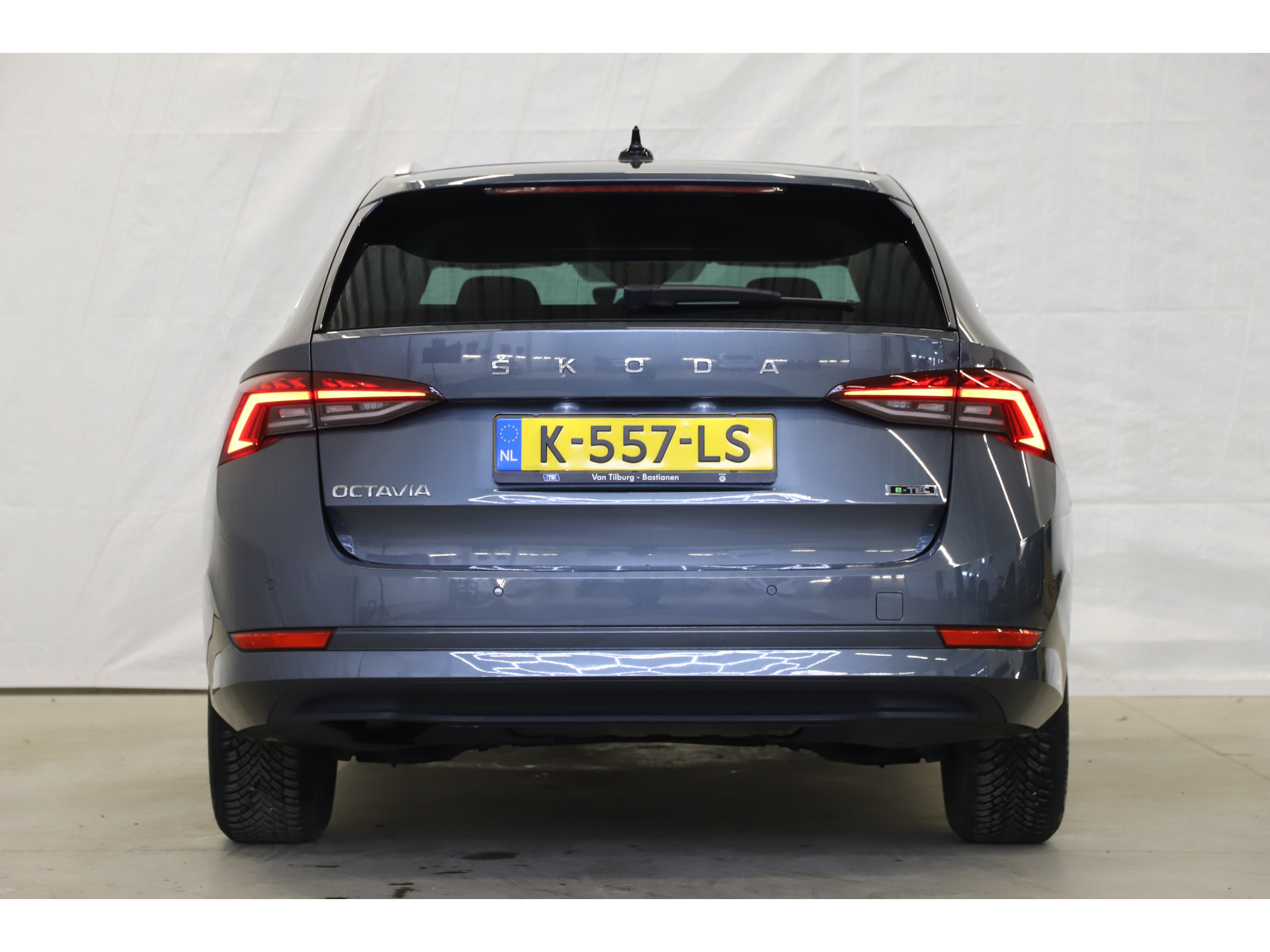 Škoda - Octavia Combi 1.0 e-TSI 110pk DSG Business Edition - 2021