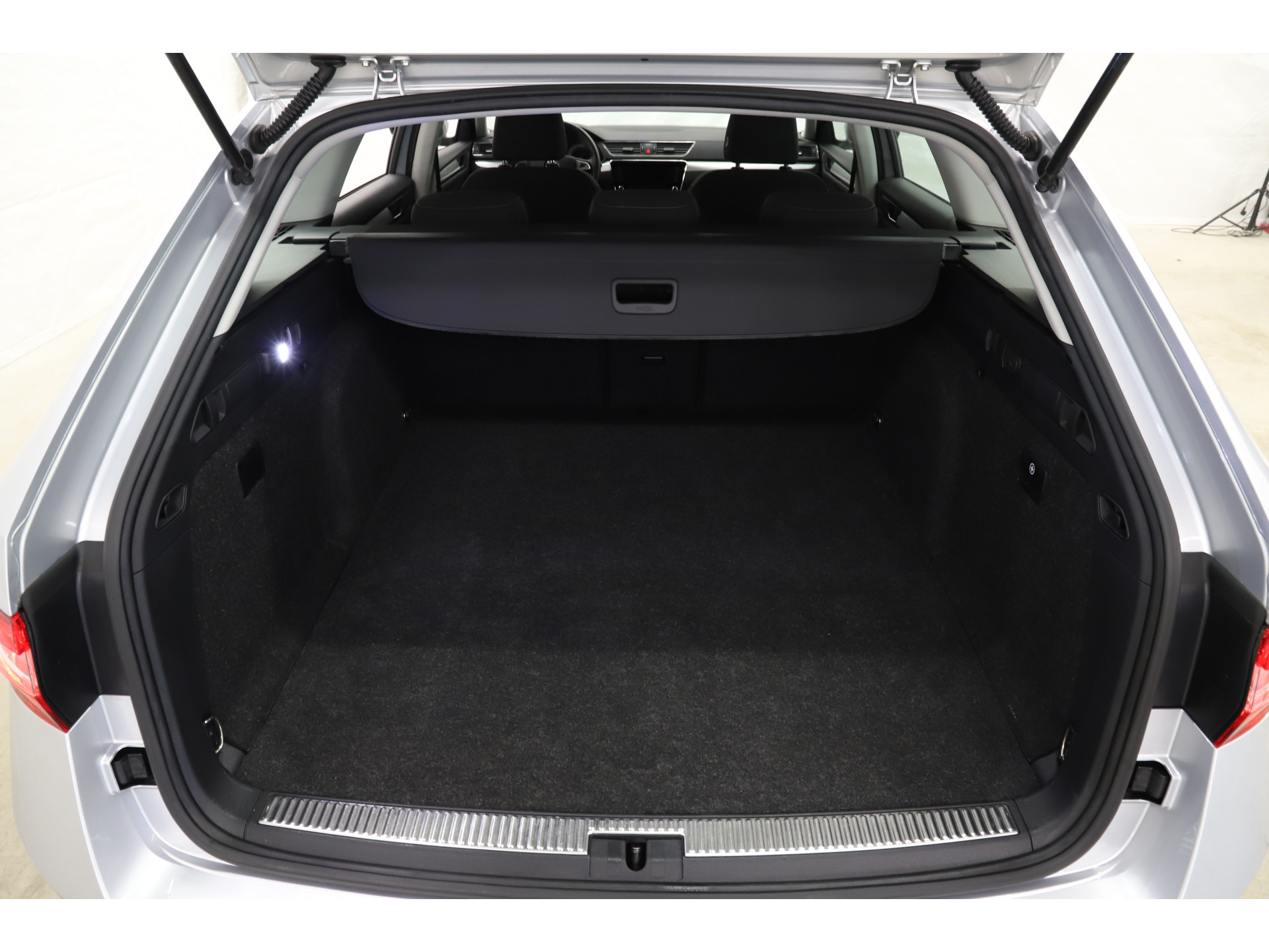 Škoda - Superb Combi 1.4 TSI 218pk iV - 2020