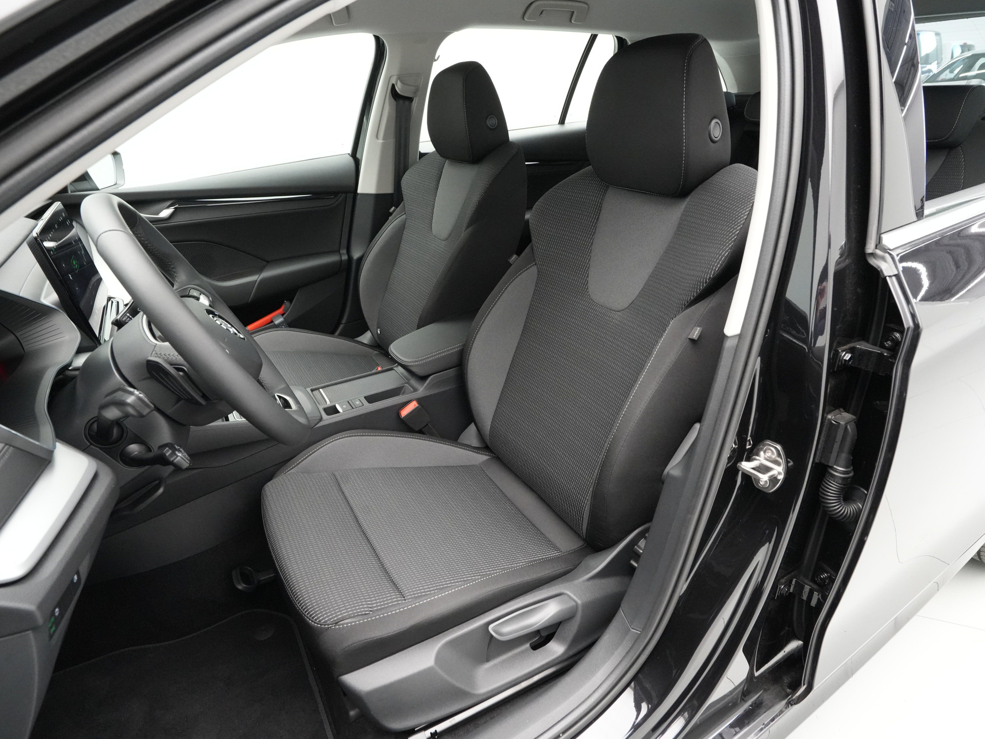 Škoda - Octavia Combi 1.5 TSI e-TEC MHEV 115 7DSG First Edition - 2024
