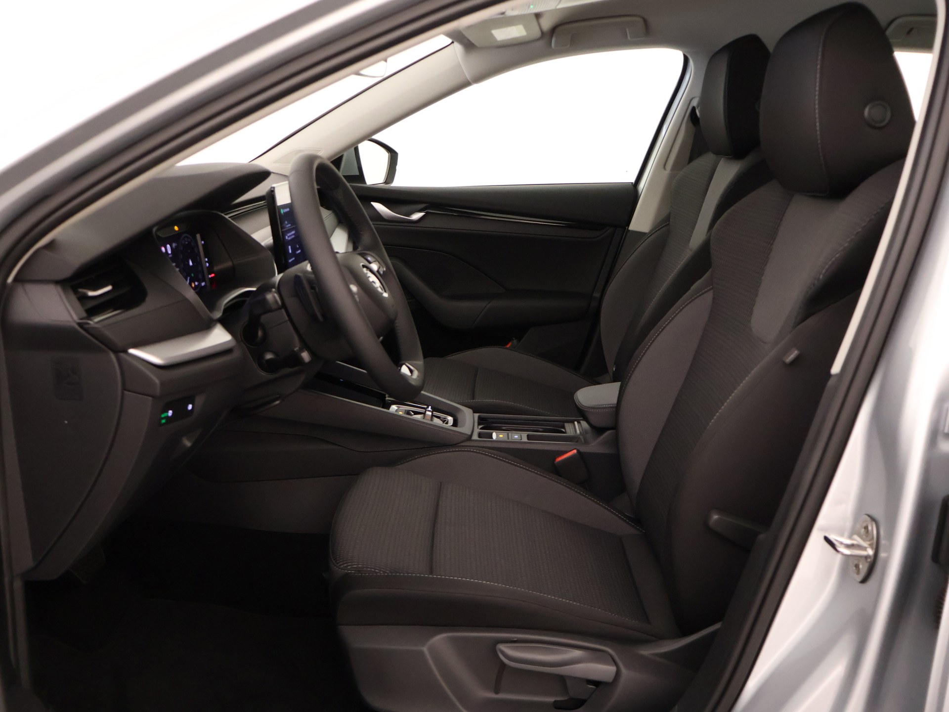 Škoda - Octavia Combi 1.5 TSI e-TEC MHEV 115 7DSG First Edition - 2024