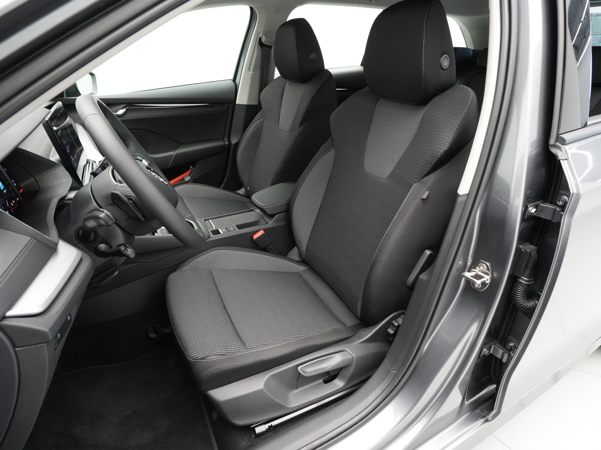 Škoda - Octavia Combi 1.5 TSI e-TEC MHEV 115 7DSG First Edition - 2024
