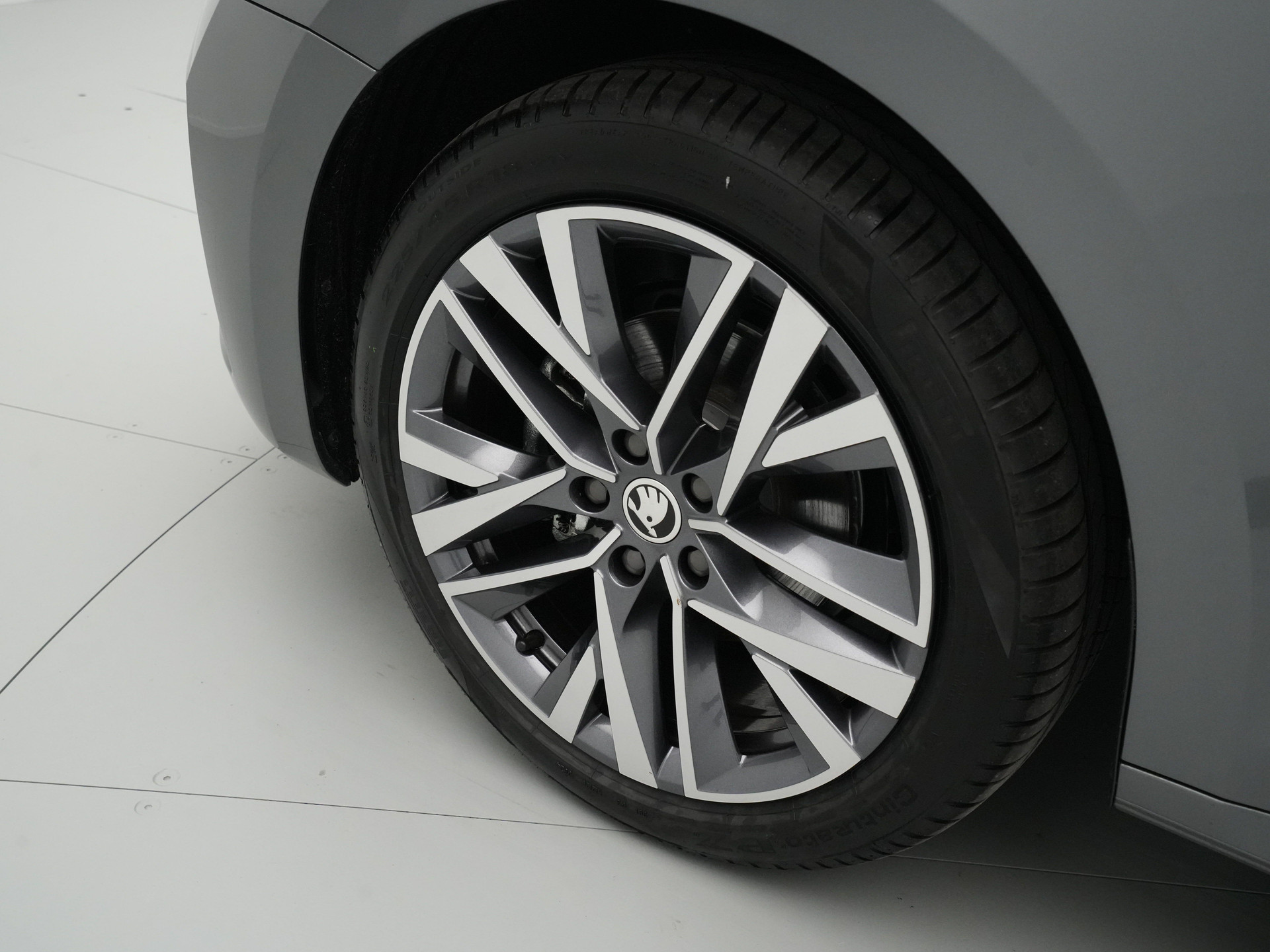 Škoda - Octavia Combi 1.5 TSI e-TEC MHEV 115 7DSG First Edition - 2024