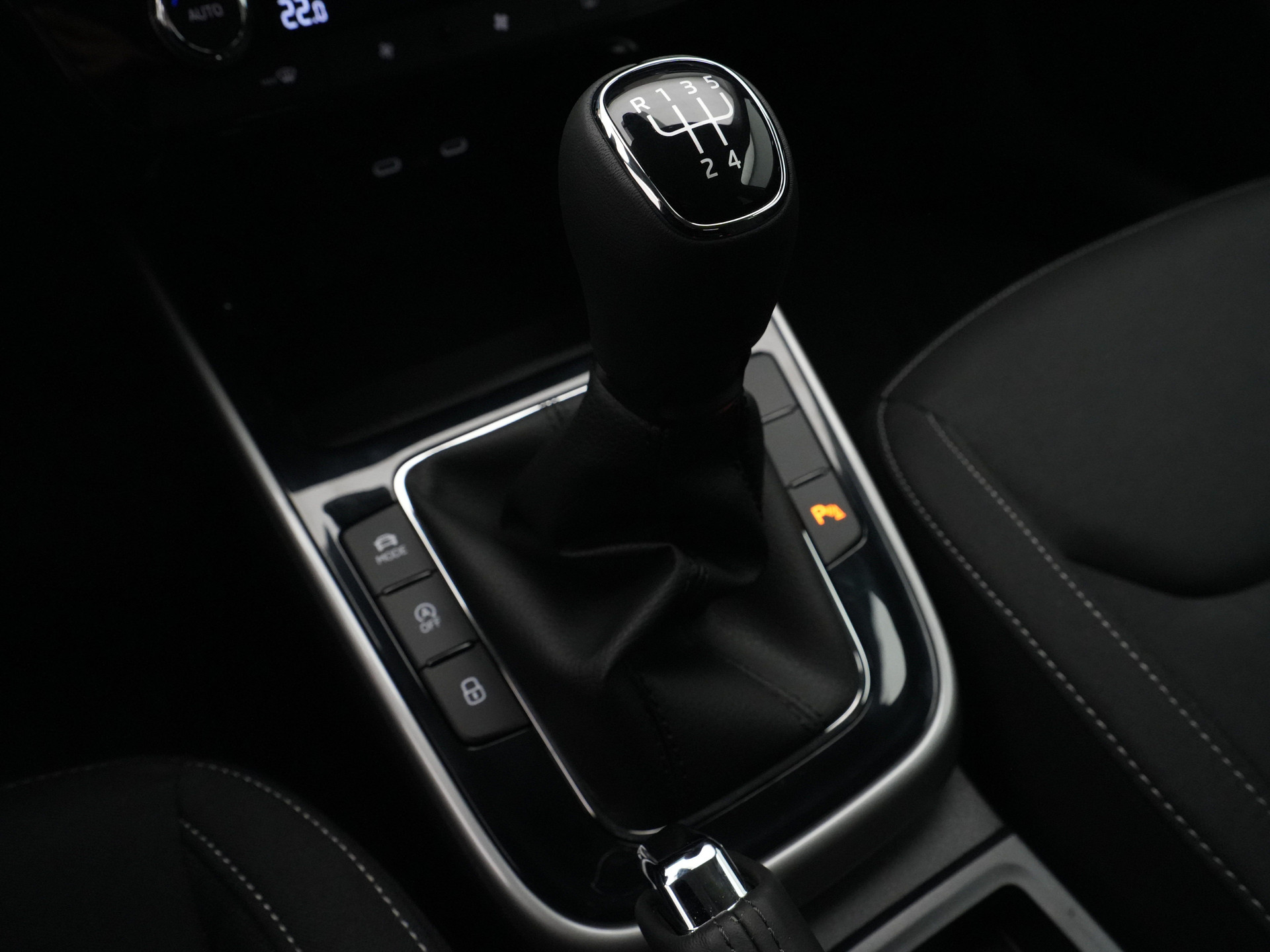 Škoda - Fabia 1.0 TSI Greentech 95 5MT Business Edition - 2025