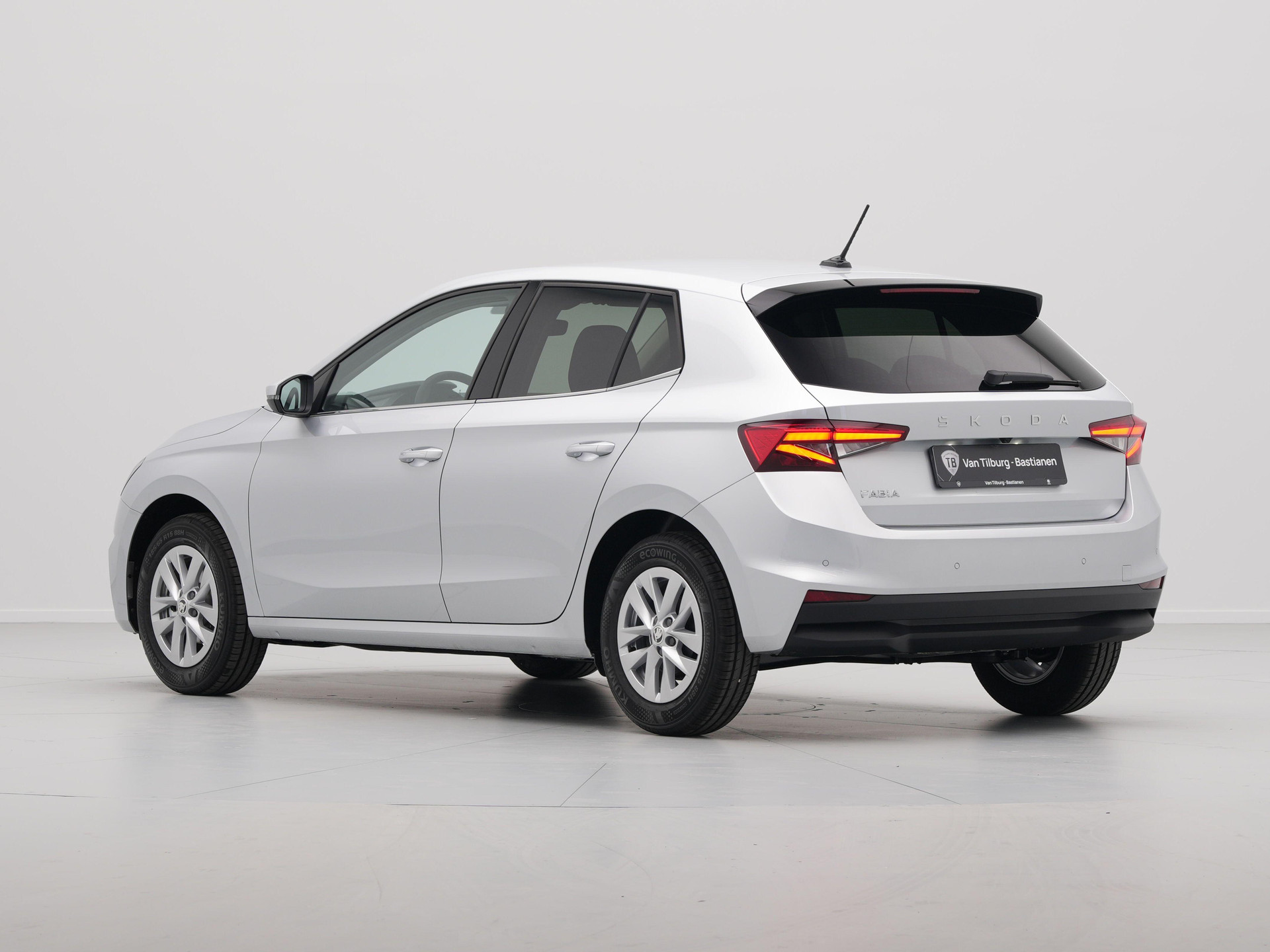 Škoda - Fabia 1.0 TSI Greentech 95 5MT Business Edition - 2024
