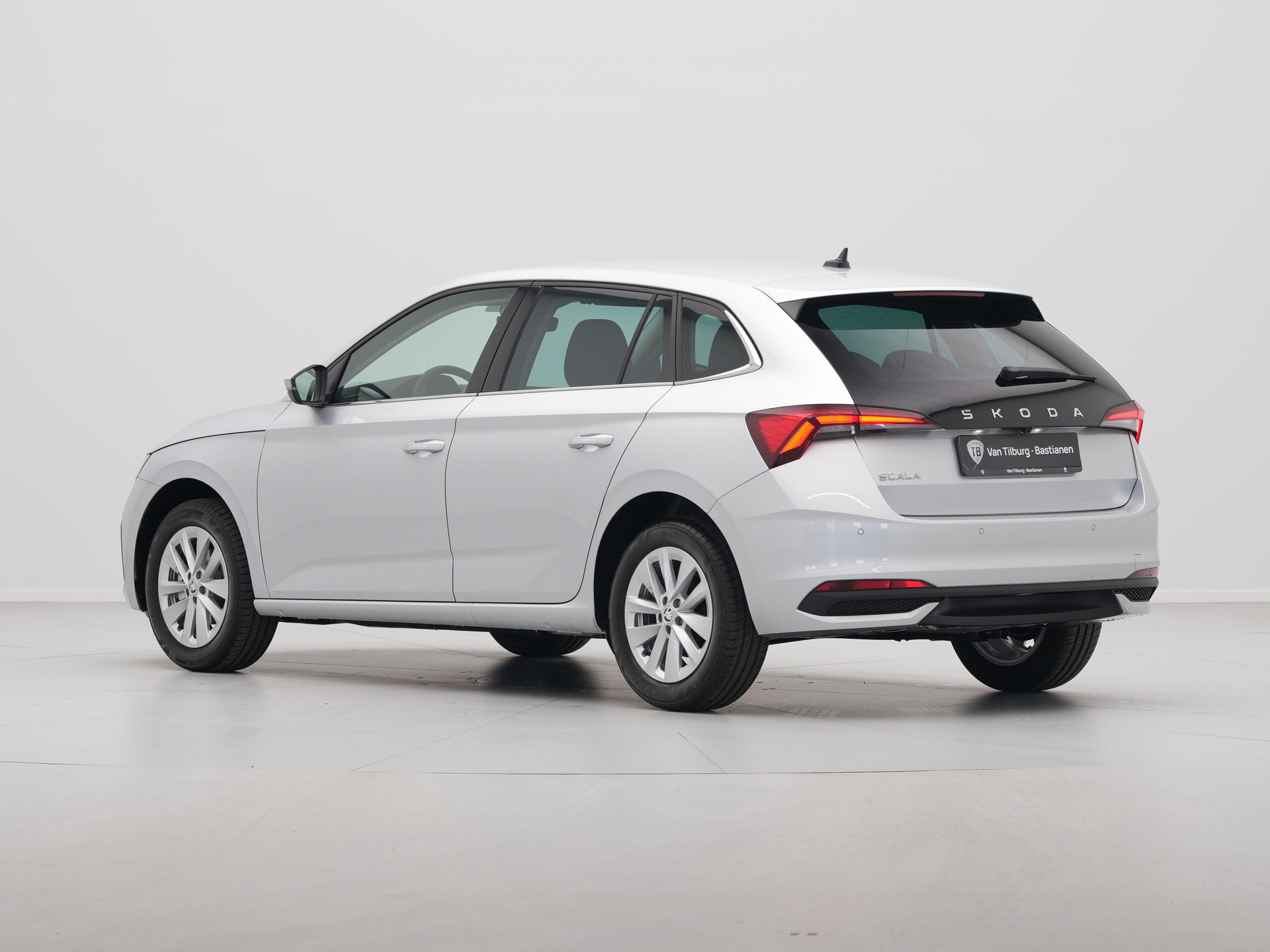 Škoda - Scala 1.0 TSI Greentech 115 6MT Business Edition - 2024