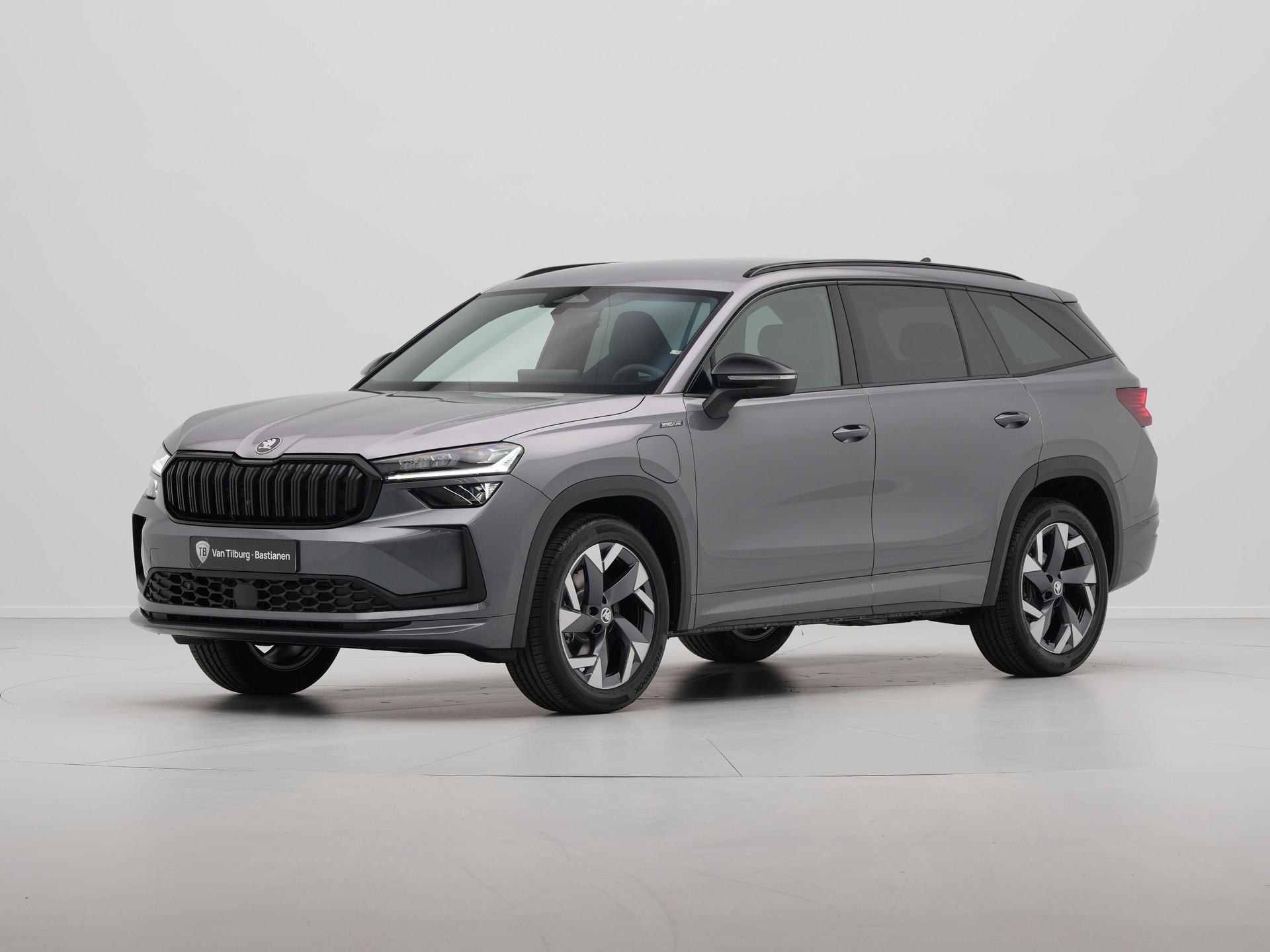 Škoda - Kodiaq 1.5 TSI PHEV 204 6DSG Sportline Business - 2025