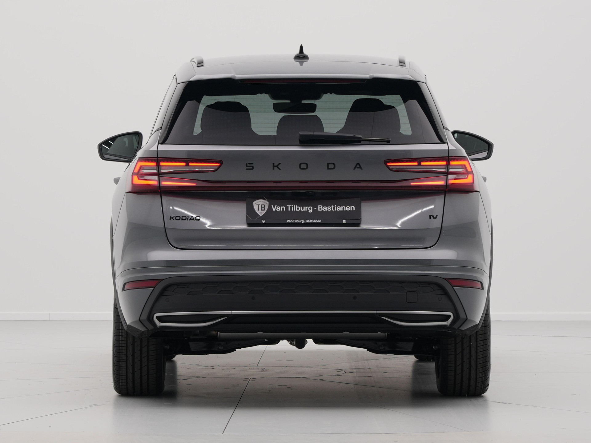 Škoda - Kodiaq 1.5 TSI PHEV 204 6DSG Sportline Business - 2025