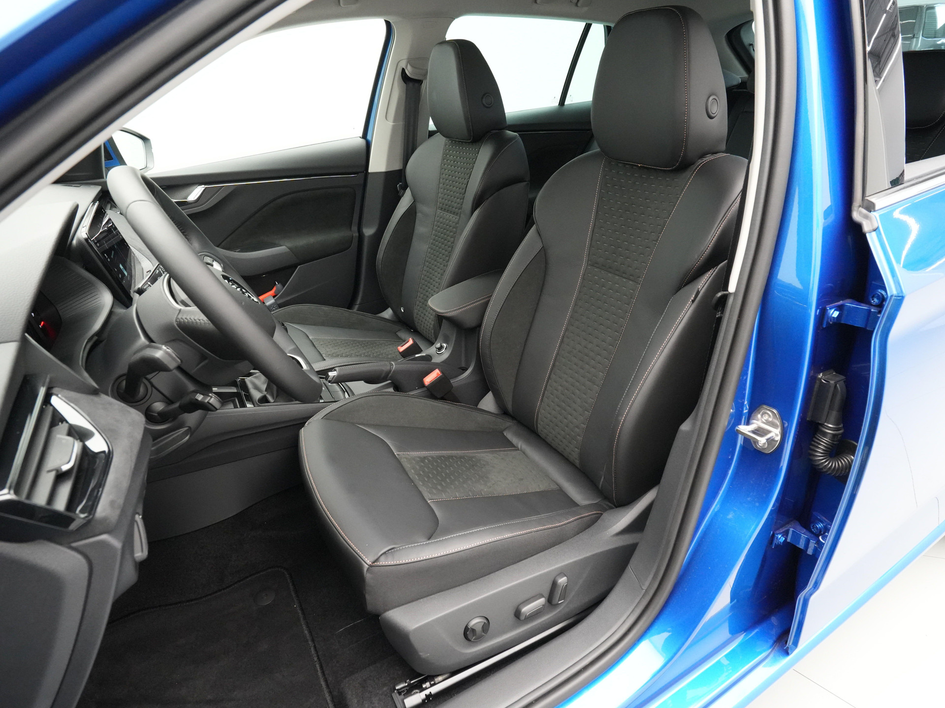 Škoda - Scala 1.0 TSI Greentech 115 6MT Business Edition - 2024