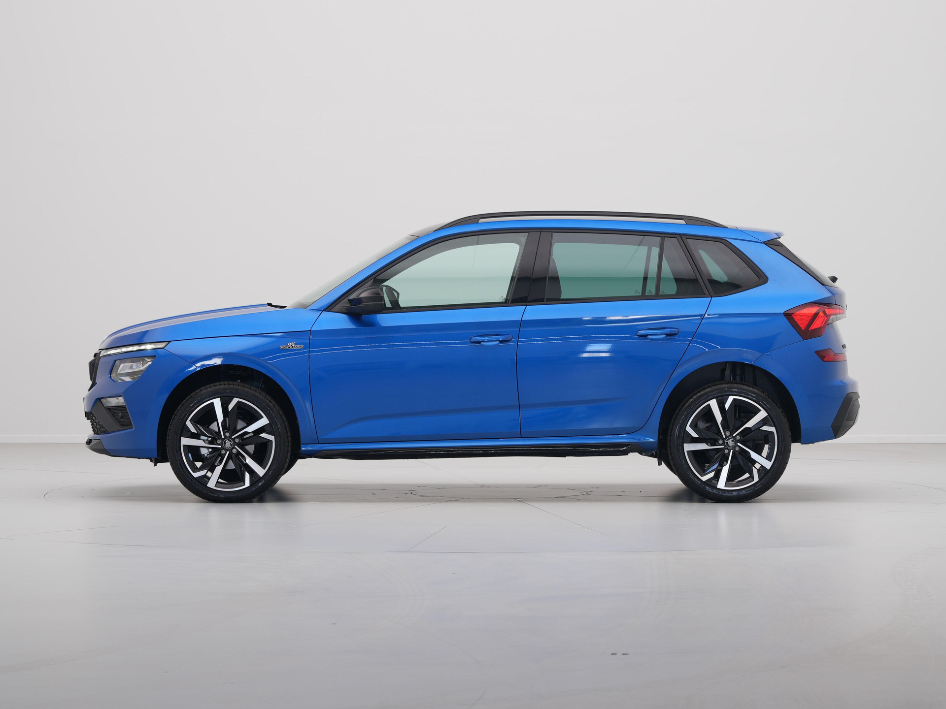 Škoda - Kamiq 1.0 TSI Greentech 115 DSG-7 Monte Carlo - 2025