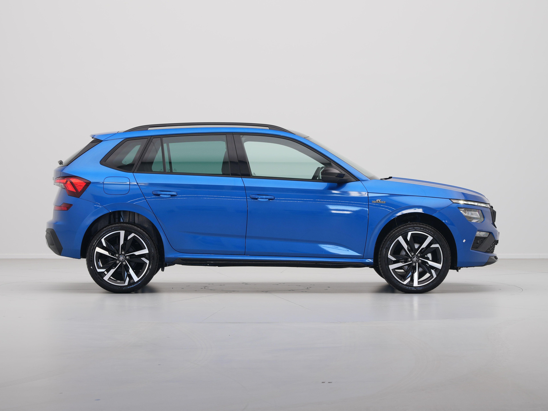 Škoda - Kamiq 1.0 TSI Greentech 115 DSG-7 Monte Carlo - 2025