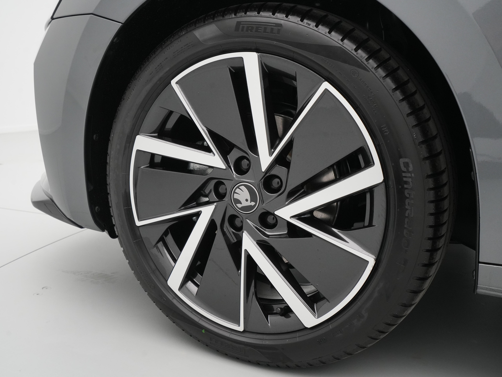 Škoda - Octavia Combi 1.5 TSI e-TEC MHEV 150 7DSG Sportline Business - 2025