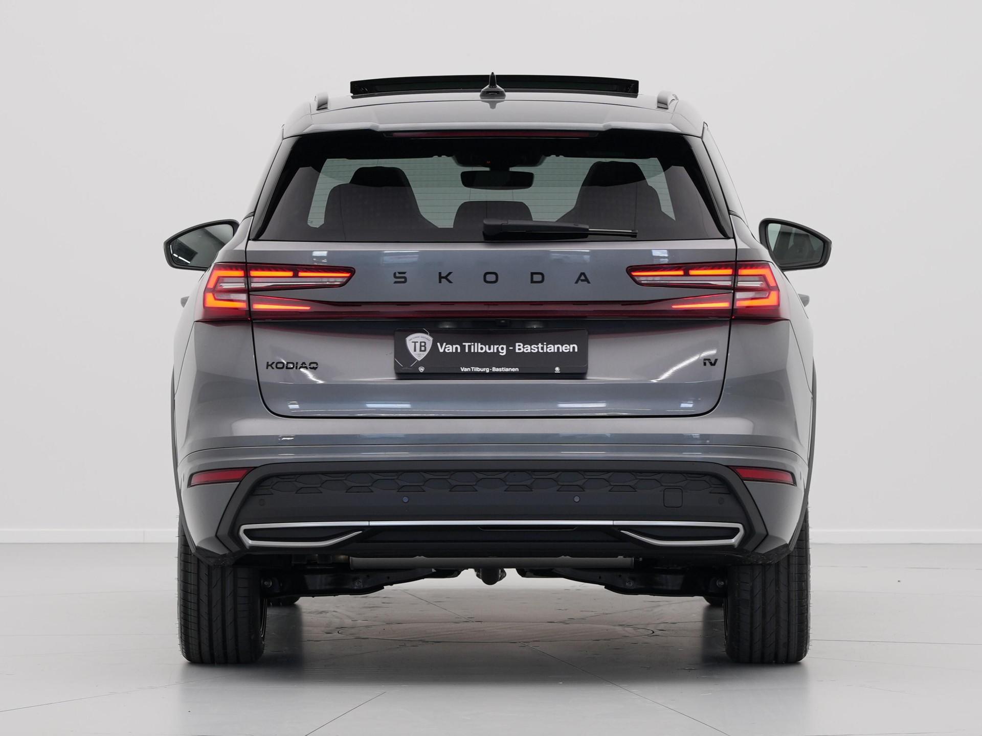 Škoda - Kodiaq 1.5 TSI PHEV 204 6DSG Sportline Business - 2025