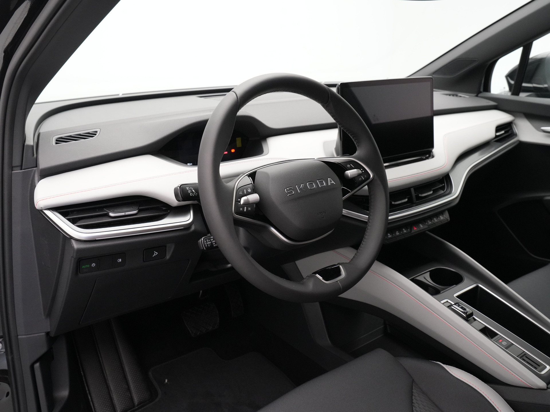 Škoda - Elroq 82 Elektromotor 286 1AT Business Edition - 2025