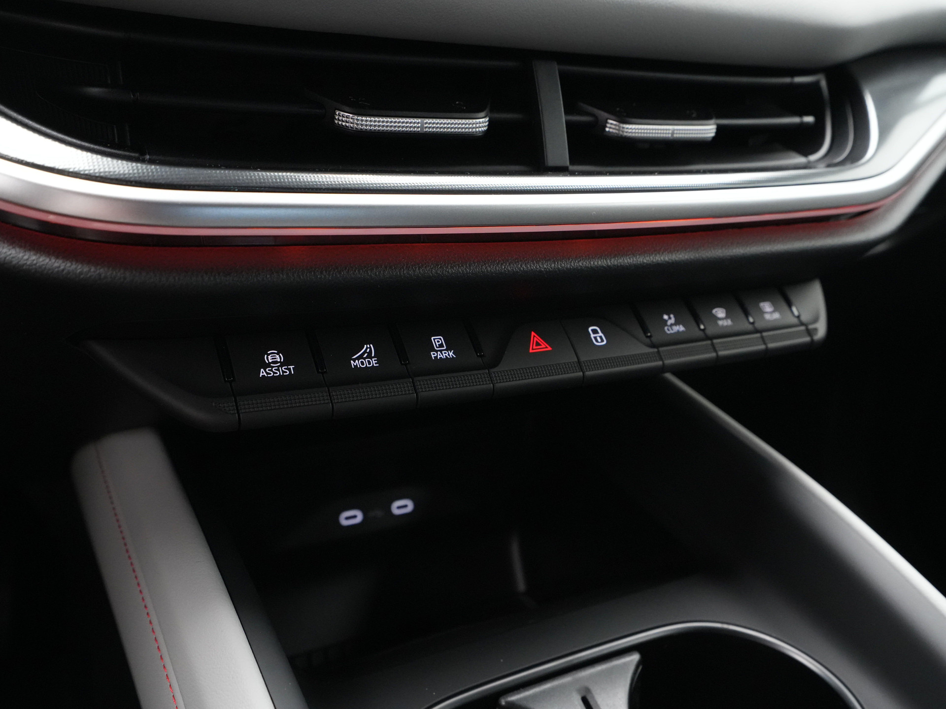 Škoda - Elroq 82 Elektromotor 286 1AT Business Edition - 2025