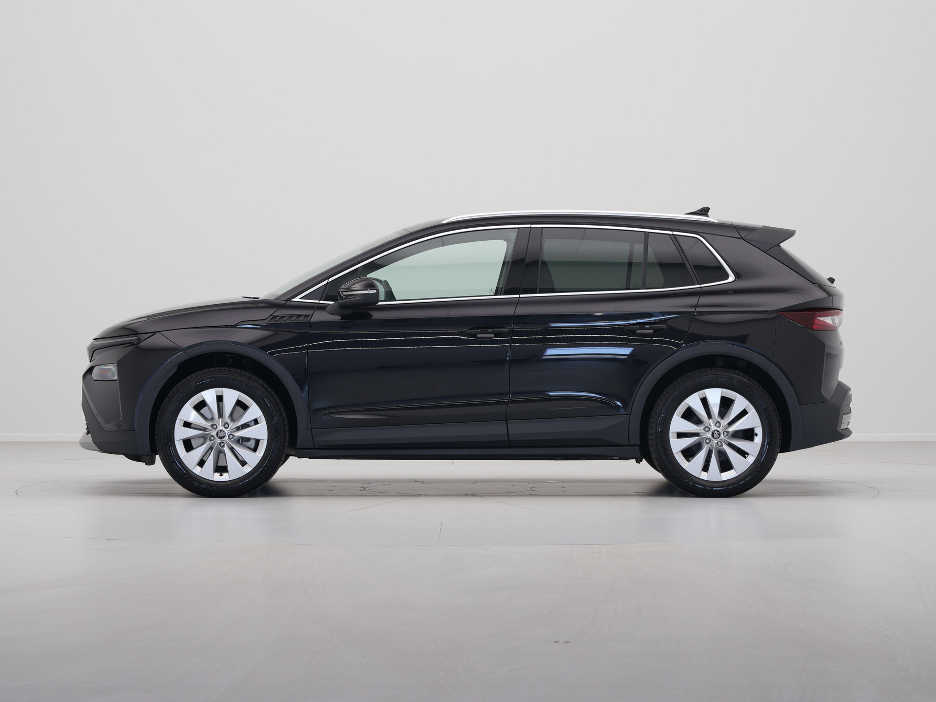 Škoda - Elroq 82 Elektromotor 286 1AT Business Edition - 2025