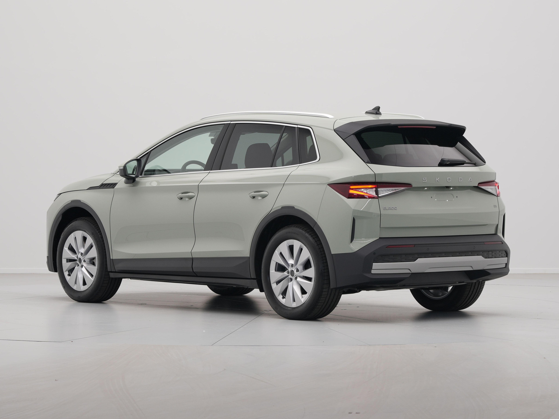 Škoda - Elroq 82 Elektromotor 286 1AT Business Edition - 2025