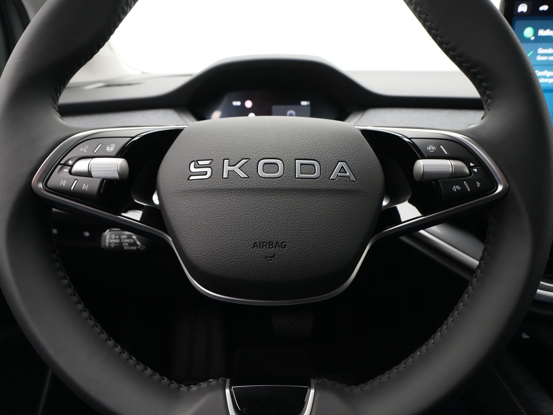 Škoda - Elroq 82 Elektromotor 286 1AT Business Edition - 2025