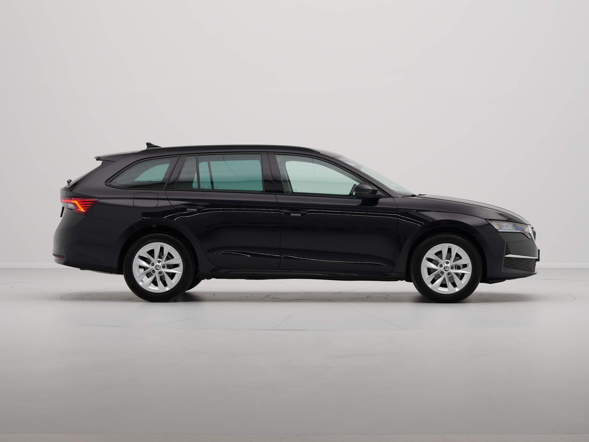 Škoda - Octavia Combi 1.5 TSI Business Edition Plus - 