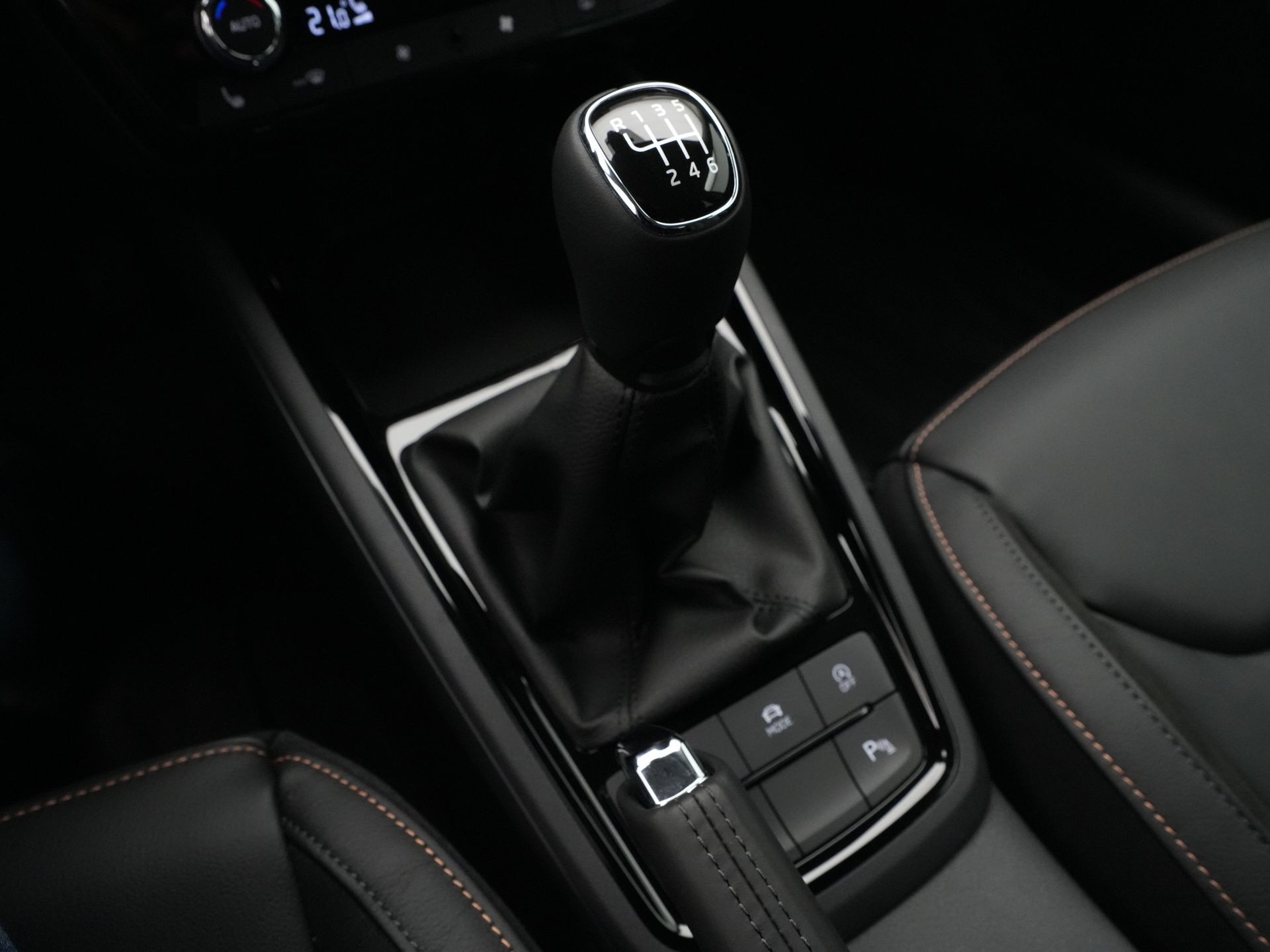 Škoda - Scala 1.0 TSI Business Edition - 2024