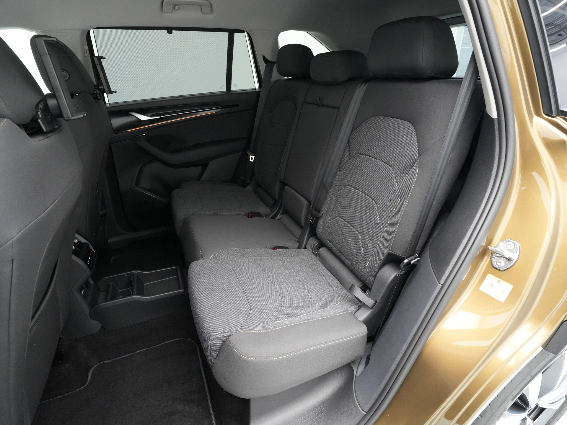 Škoda - Kodiaq 1.5 TSI PHEV 204 6DSG Business Edition - 2025