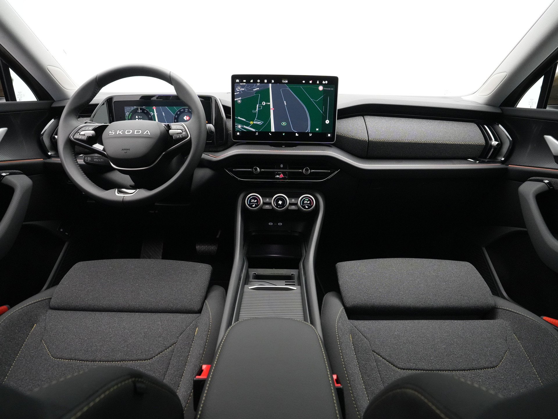 Škoda - Kodiaq 1.5 TSI PHEV 204 6DSG Business Edition - 2025