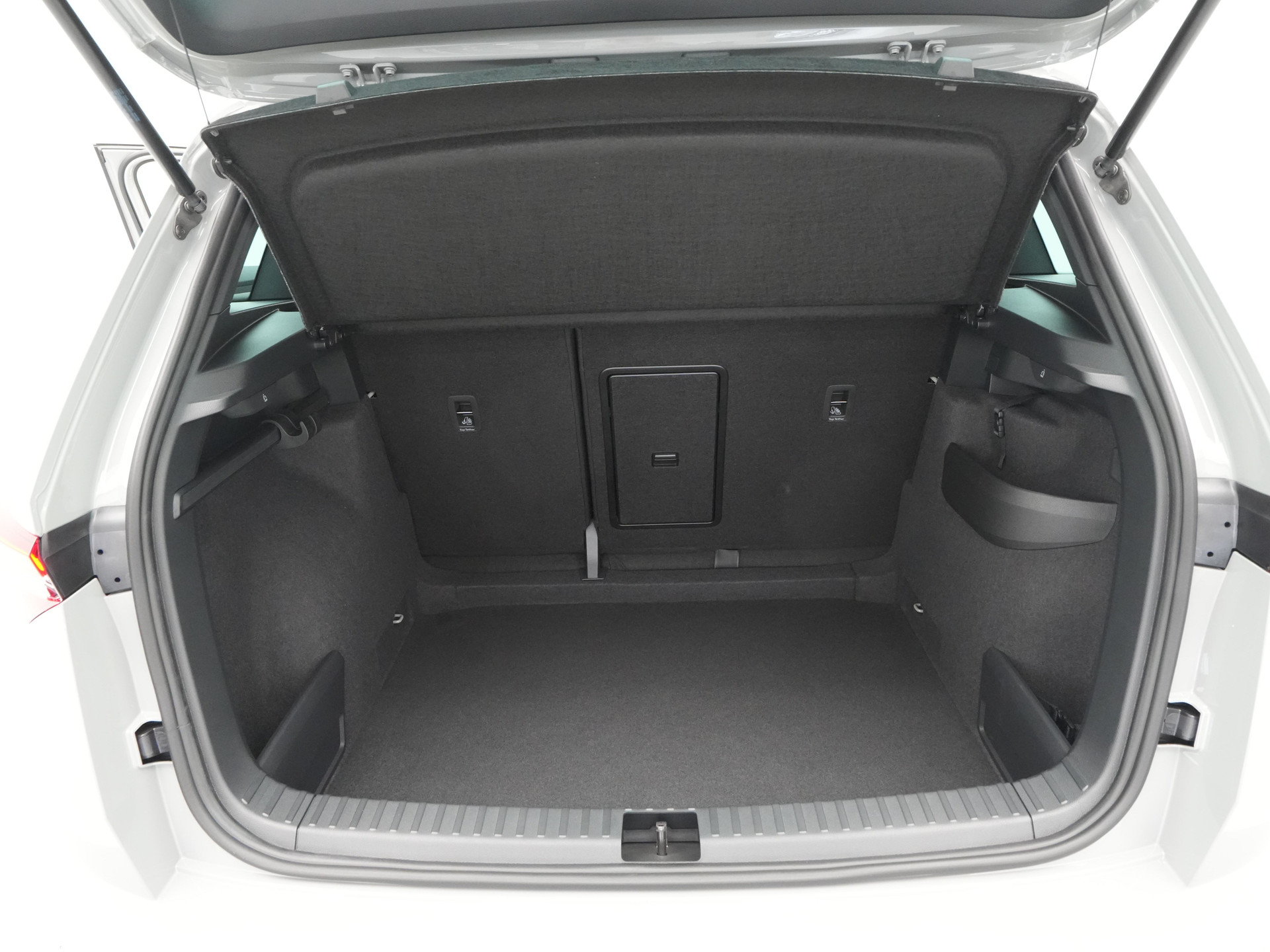 Škoda - Karoq Sportline Business - 2025