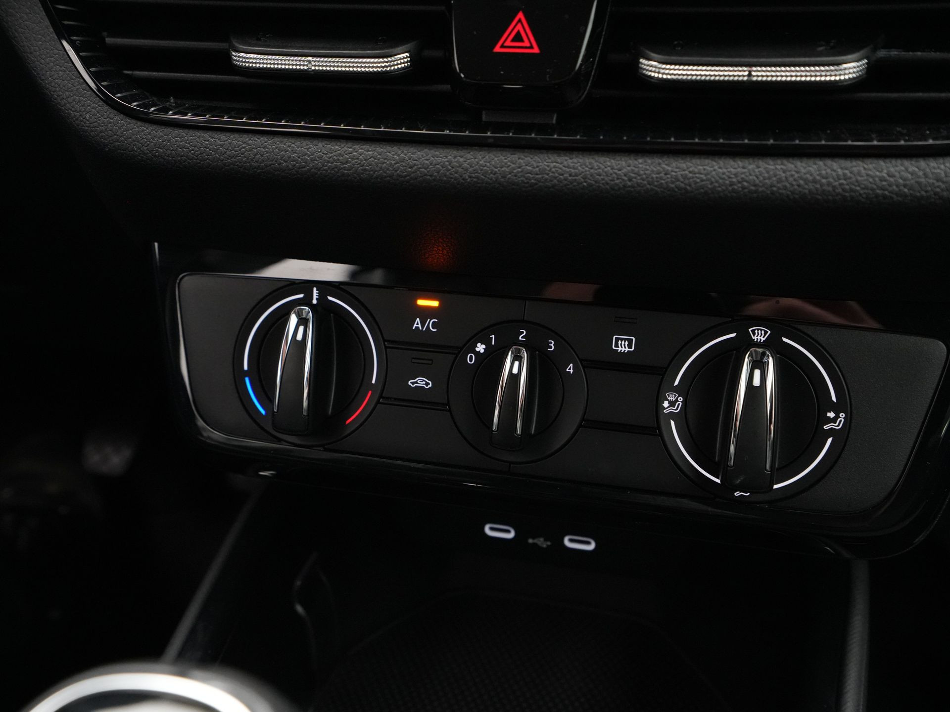 Škoda - Fabia 1.0 TSI Selection - 2024