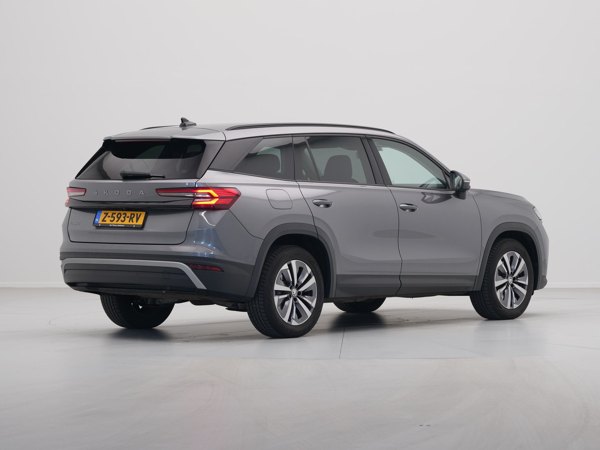 Škoda - Kodiaq 1.5 TSI MHEV First Edition 7p. - 2024