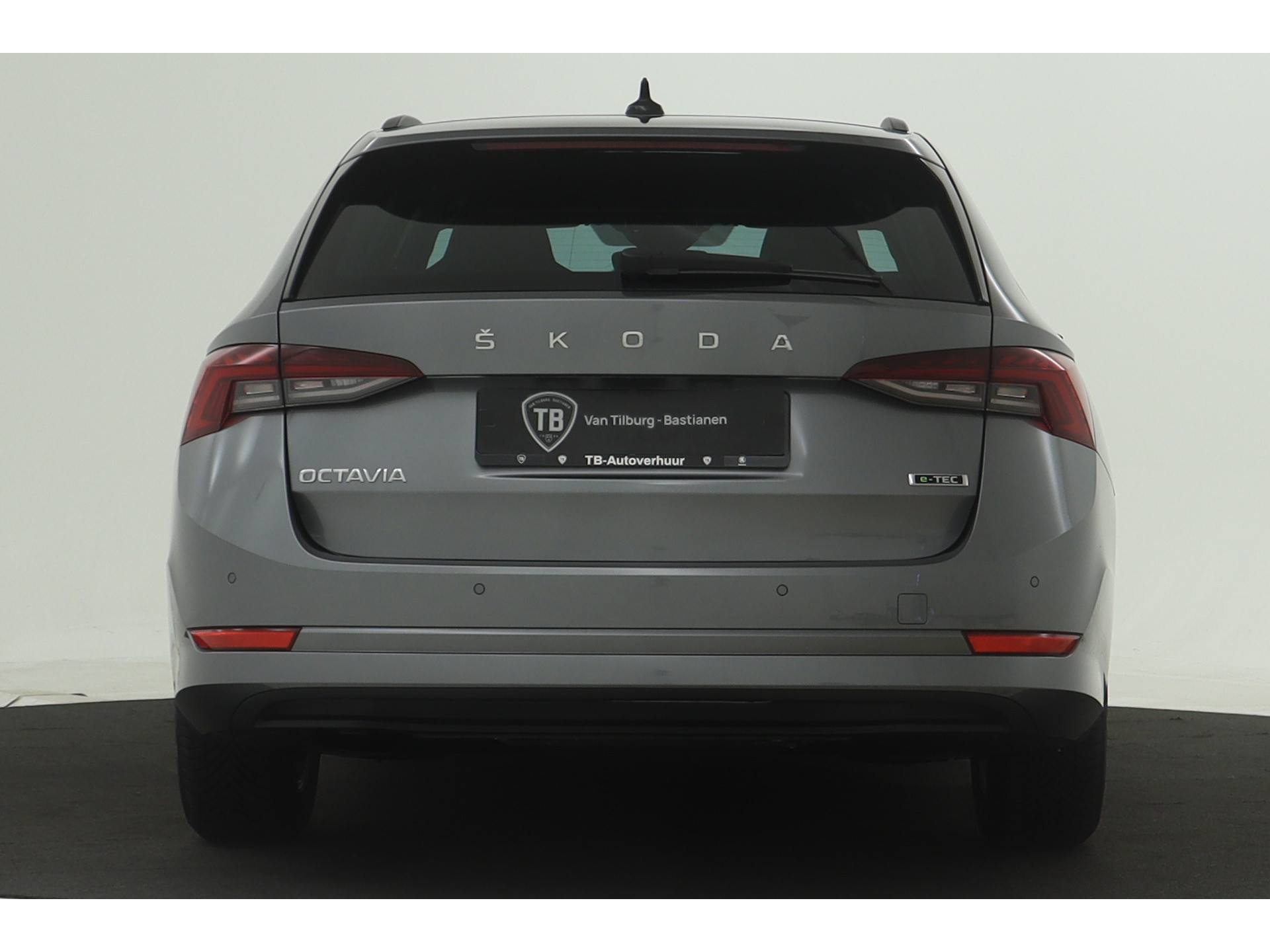 Škoda - Octavia Combi 1.0 e-TSI 110pk DSG Ambition - 2024