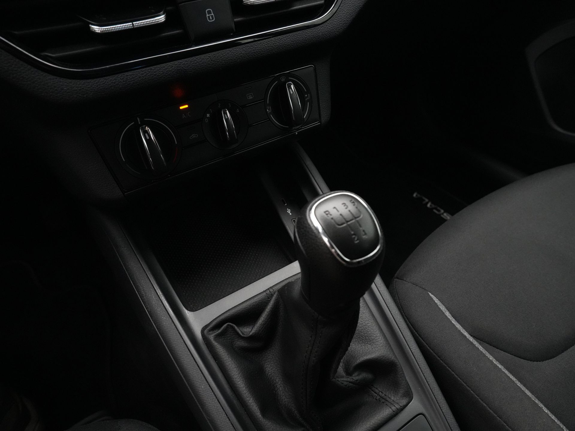 Škoda - Scala 1.0 TSI Active - 2024
