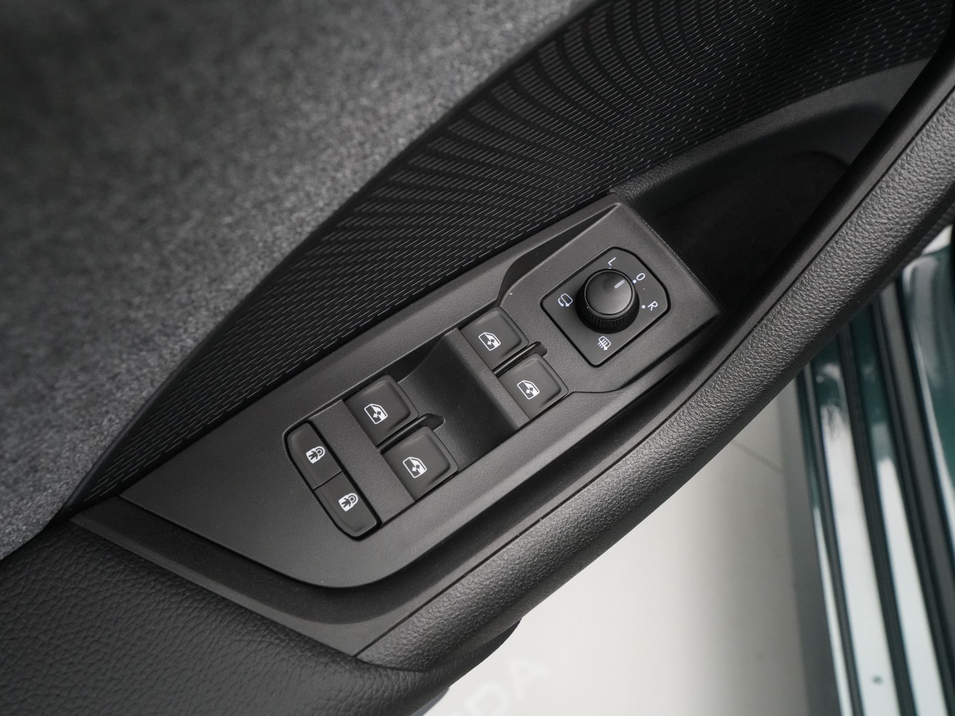 Škoda - Octavia Combi 1.5 TSI MHEV Business Edition Plus - 