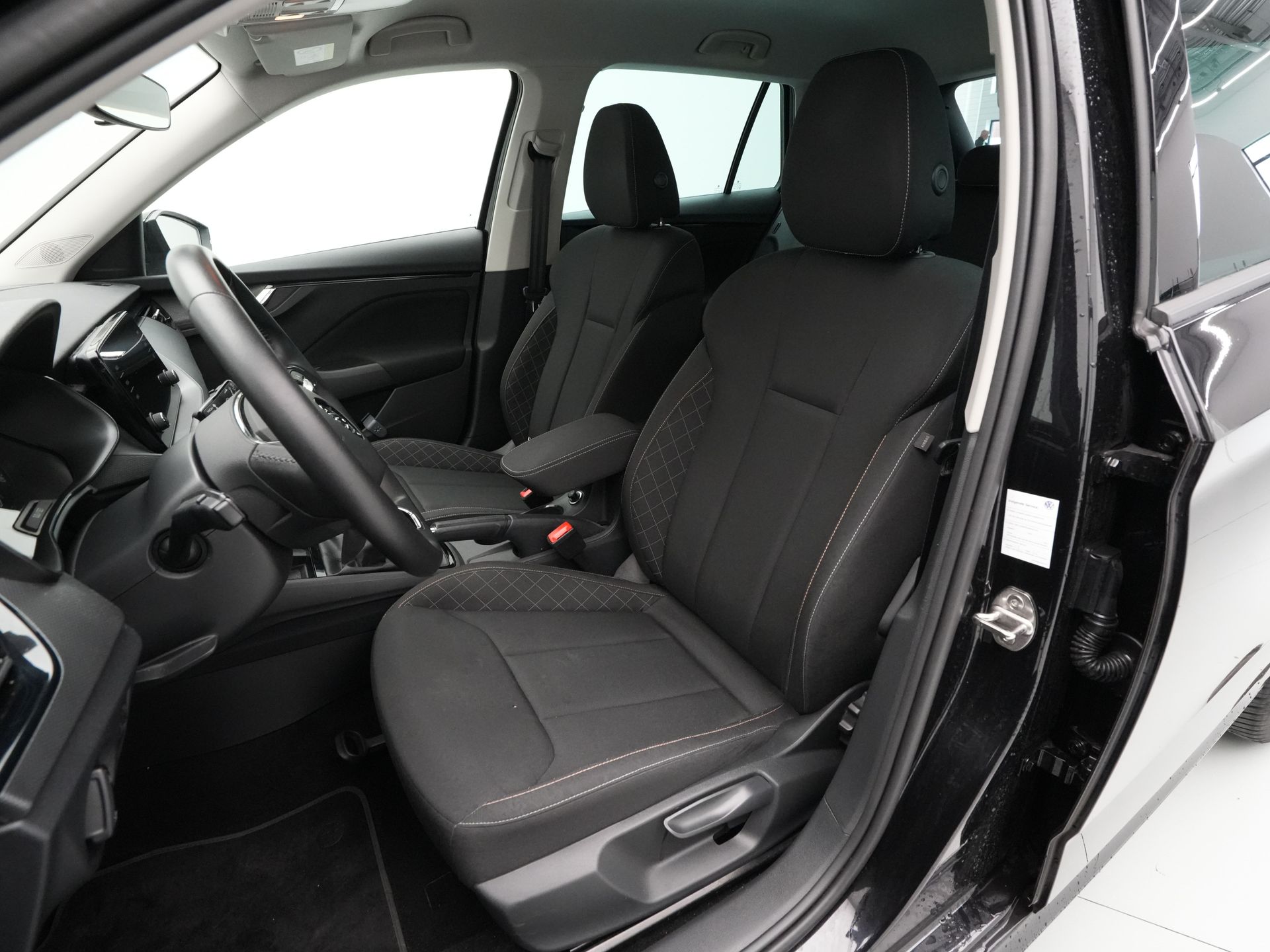 Škoda - Kamiq 1.0 TSI 115pk Ambition - 2024
