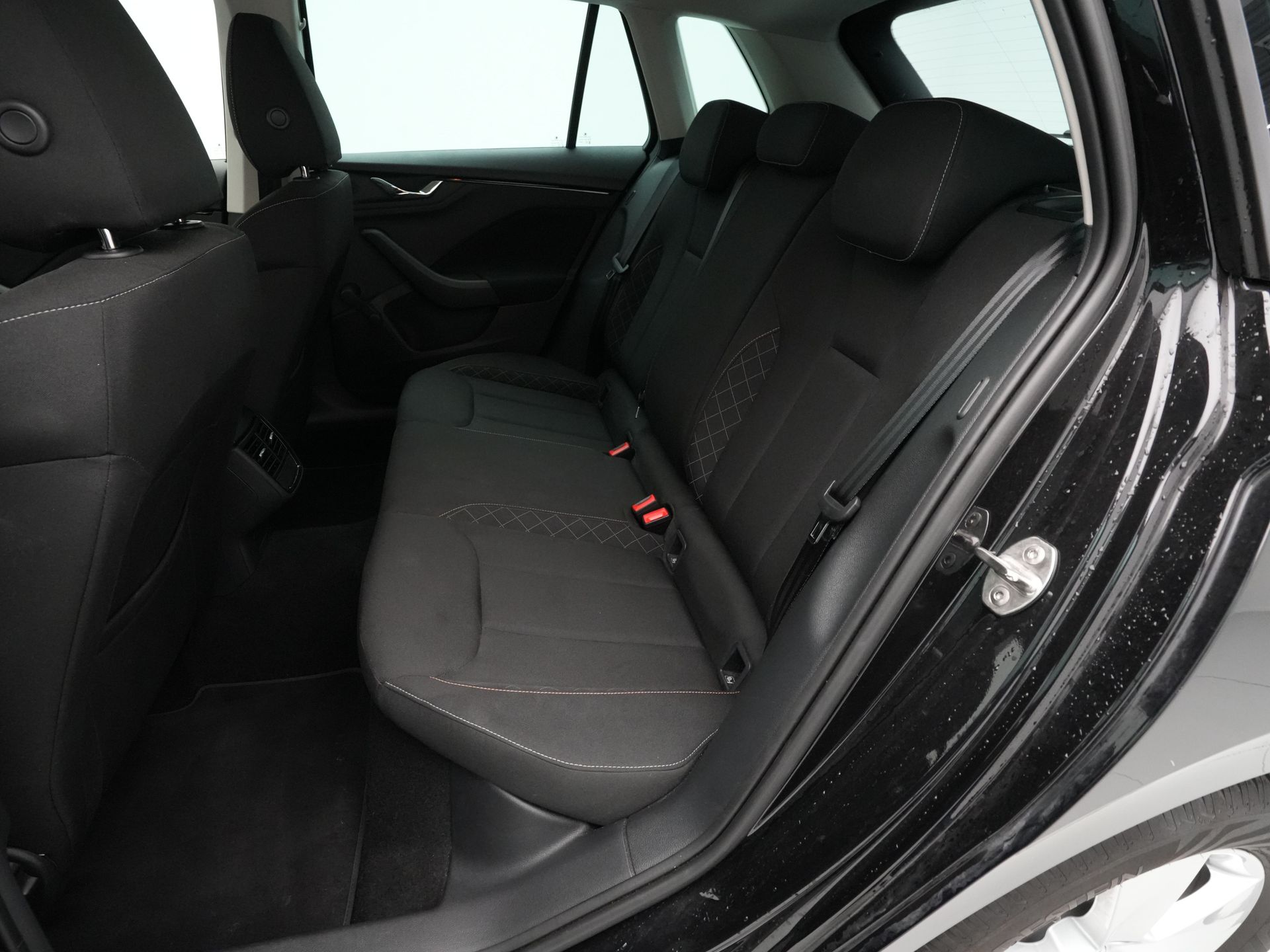 Škoda - Kamiq 1.0 TSI 115pk Ambition - 2024