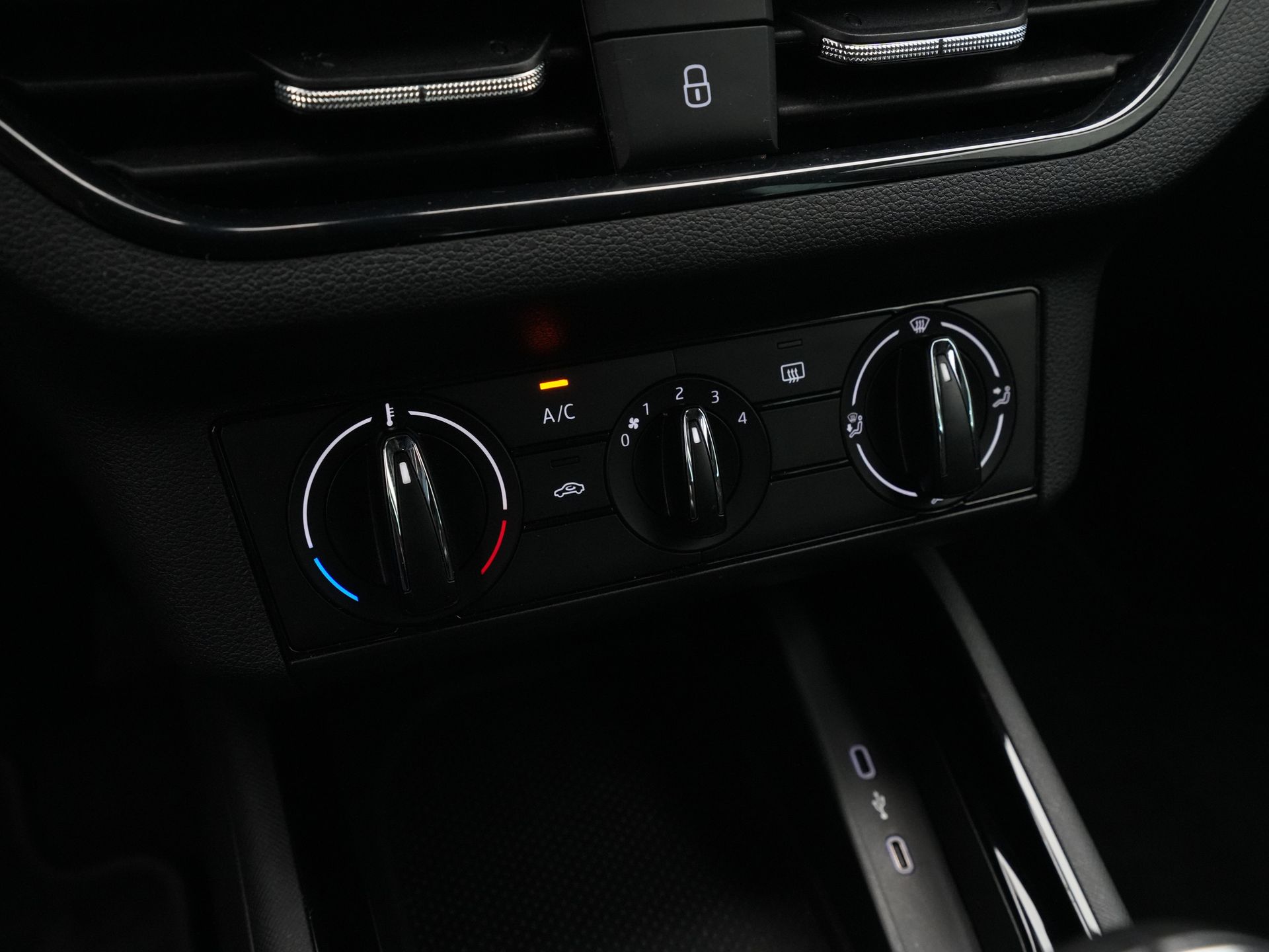 Škoda - Kamiq 1.0 TSI 115pk Ambition - 2024