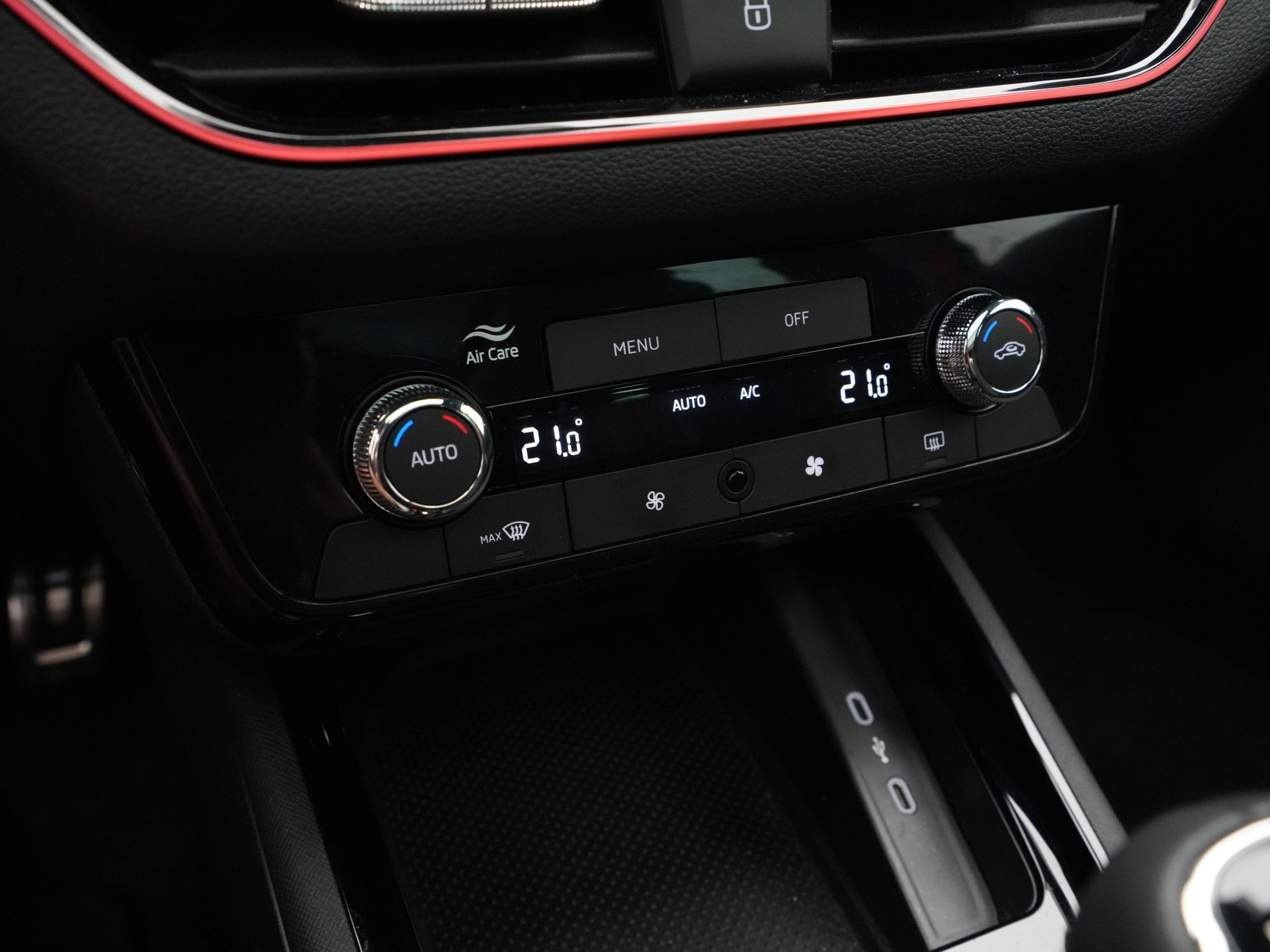Škoda - Kamiq 1.0 TSI 115pk Monte Carlo - 2024