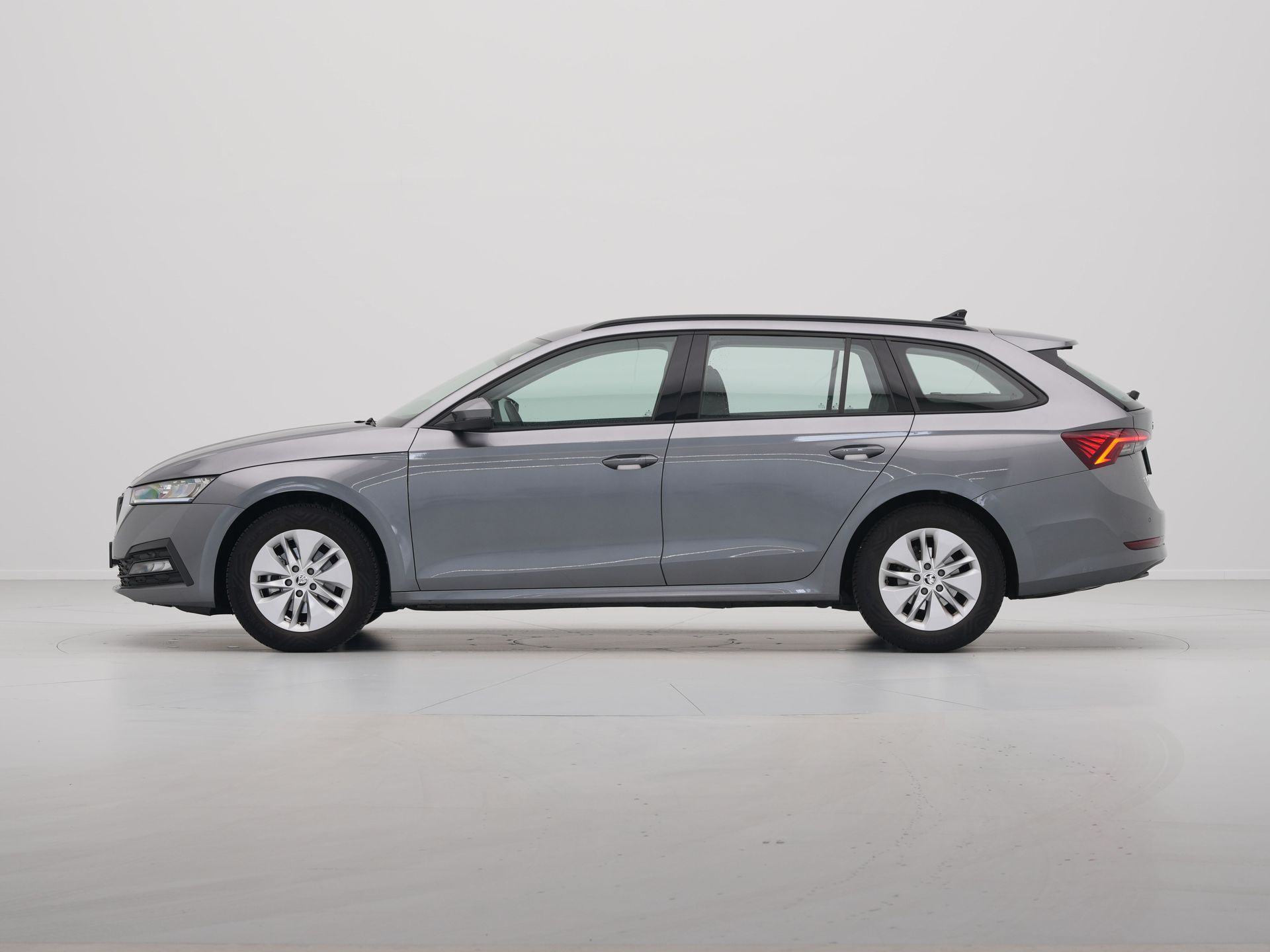 Škoda - Octavia Combi 1.0 e-TSI 110pk DSG Business Edition - 2024