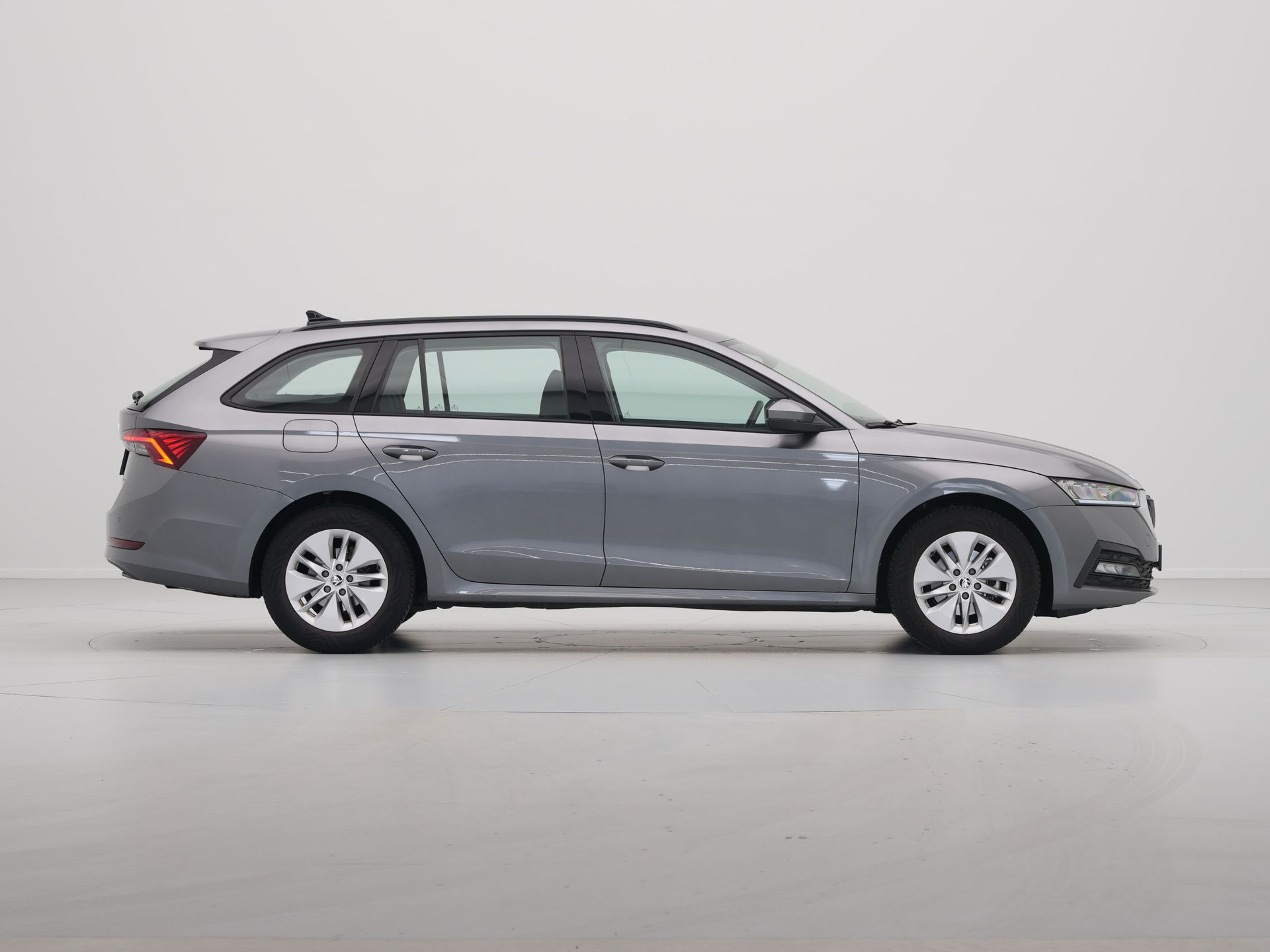 Škoda - Octavia Combi 1.0 e-TSI 110pk DSG Business Edition - 2024